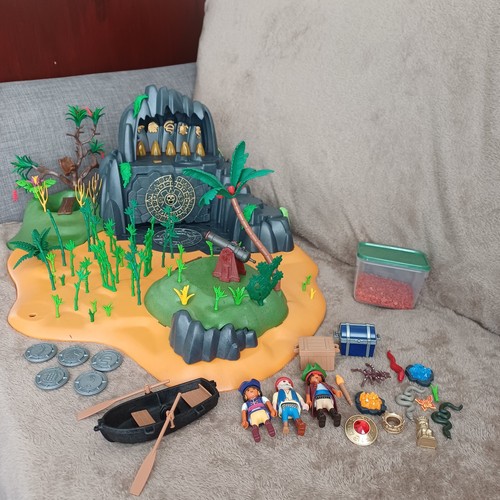 Playmobil pirate adventures - playmobil,