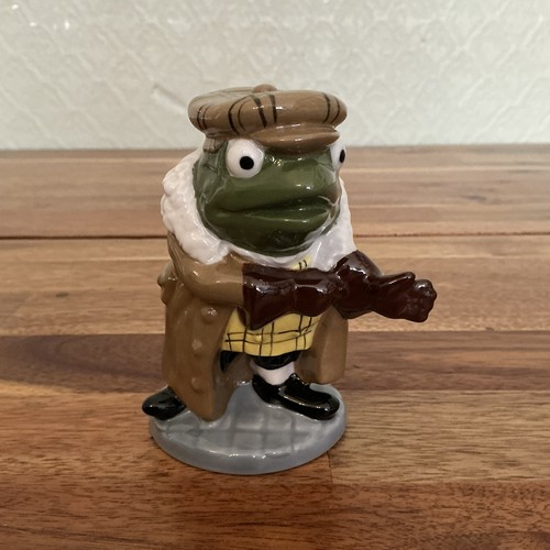Wade toad - toad, hall