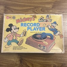 Vintage Mickey Mouse Marx record player 78 rpm Childs record player & record