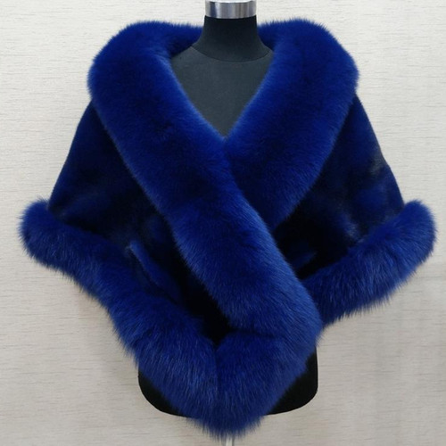 Lady faux fur cape - fur, fleece