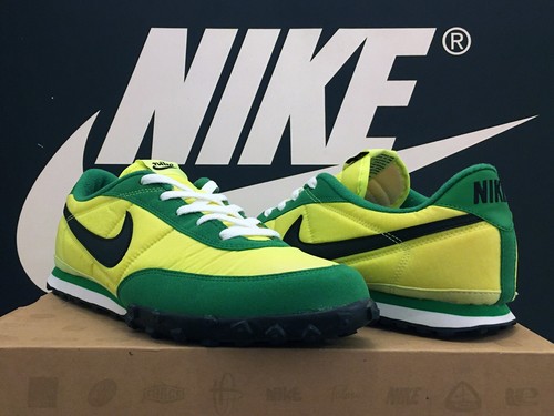 Vtg 2010 nike waffle - 2010, racer