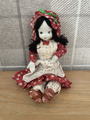 Vintage holly hobby doll - vintage,