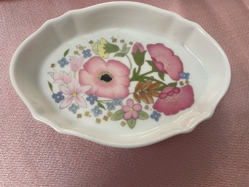 Wedgwood trinket dish meadow - trinket,