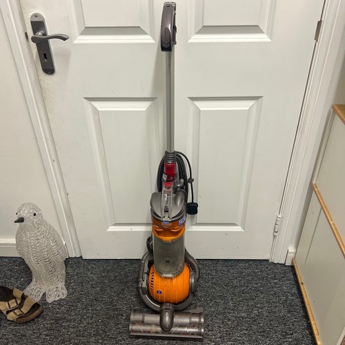 Dyson dc24 multi floor - dyson,