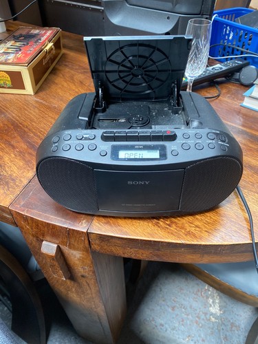 Sony cfd s70 - cfd-s70, radio