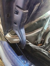 BONNET HINGE RH VAUXHALL COMBO