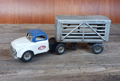 Vintage sss japan tin - vintage,