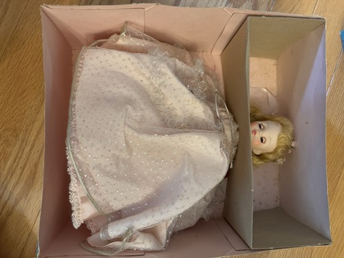 Madame alexander doll - madame,