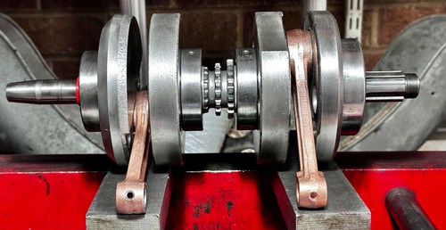 Honda cb72 crankshaft - crankshaft, rebuilt