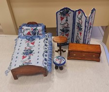 Dolls House Bedroom Furniture