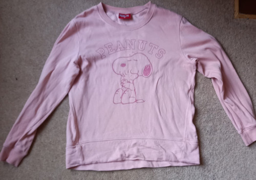 Pink peanuts snoopy - peanuts,