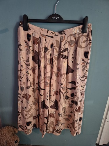 Damart size beige floral - 18,