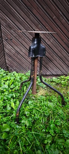 Vintage industrial stool - , metal