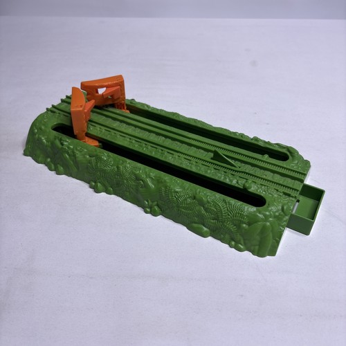 Mattel fjk50 train track piece - mattel,