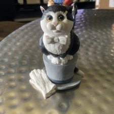 Border Fine Arts Studio comic