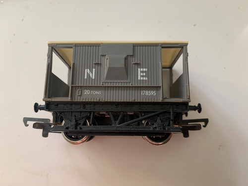 Hornby break van - hornby, lner
