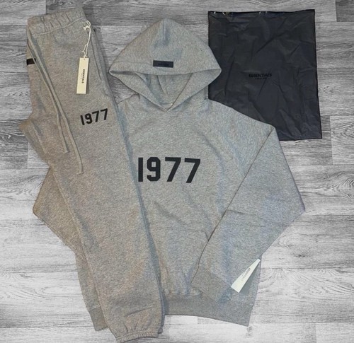 Essentials grey 1977 - grey, size