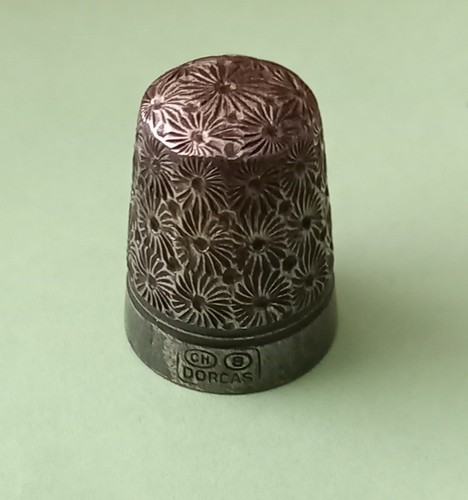 Vintage thimble dorcas - vintage, size