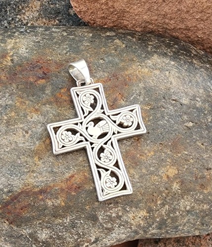 Retired james avery bird - james,