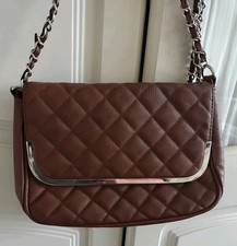BROWN QUILTED CROSS BODY BAG WITH SILVER CHAIN STRAP