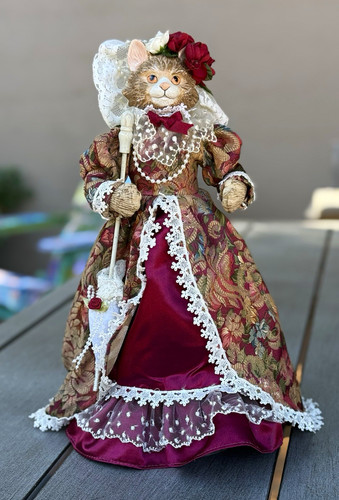 Victorian style cat - style,