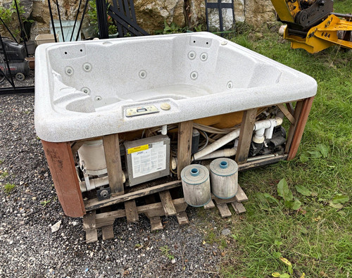 Hot tub spares - or, repairs