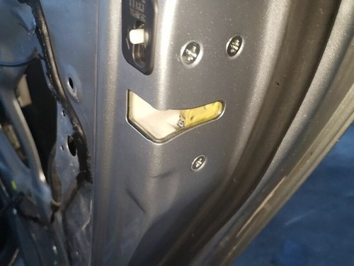 Rear door lock - lock, accord
