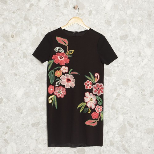 Nearly new women - nearly, black