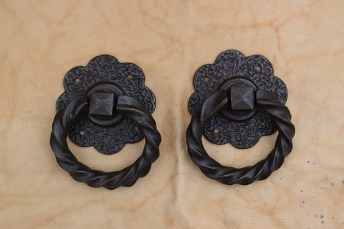 Vintage type cast iron large - type,