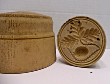 Antique Primitive Strawberry