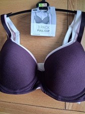 Mark's And Spencer  Three T