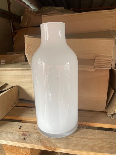 Glass round square vase