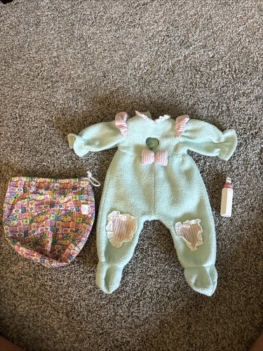 Amazing amy doll - doll, sleeper