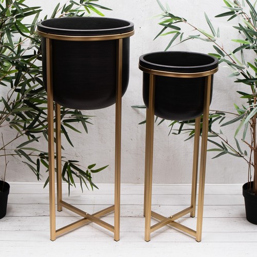 Large black gold metal - black,