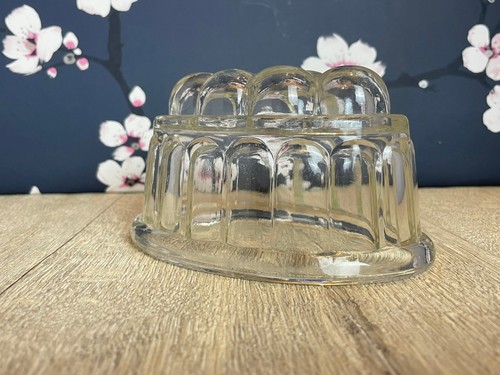 Small glass jelly mould for - small,