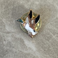 Vintage Lapel Brooch Enamel Flying Mallard Duck Pin 
