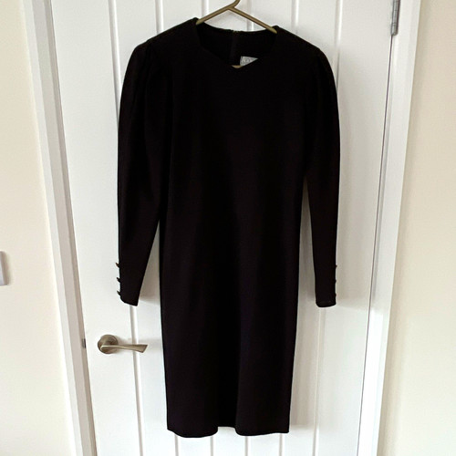 Jean muir essentials - jean,