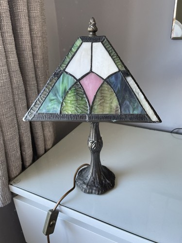 Tiffany style lamp - tiffany,
