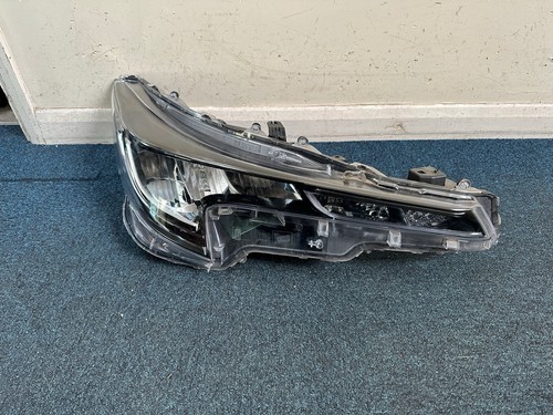 Toyota corolla led headlight - toyota,
