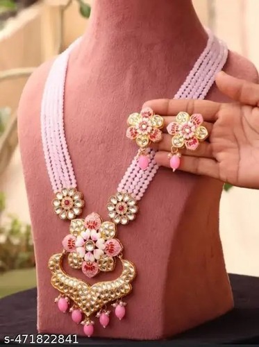 Indian bollywood traditional - indian,