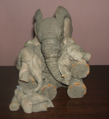 Tuskers elephant figurine - elephant,