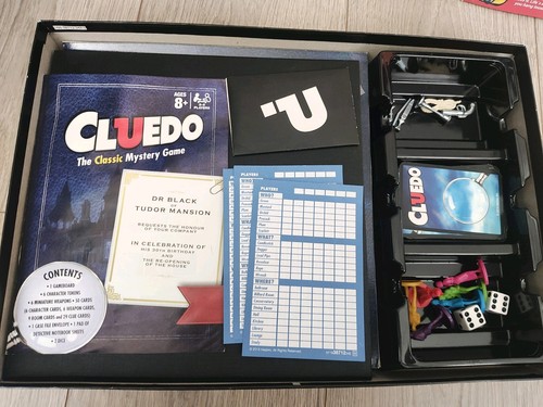 Hasbro h1238712 cluedo the - hasbro,