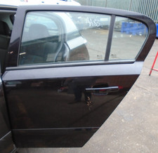 08 VAUXHALL ASTRA H SRI 5DR NEARSIDE REAR BARE DOOR 04-10 BREAKING CAR