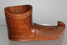 FOLK ART OPANAK HAND CARVED WOODEN SHOE MATCH / TOOTHPICK HOLDER ORNAMENT