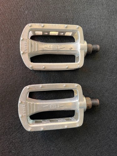 Old school hti pedals - school,