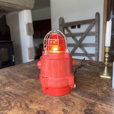 Industrial Lighting Lamp With Red Bulb Beacon Very Well Made And Heavy 5J Zenon