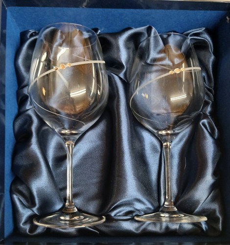 Diamante wine glasses - diamante, with