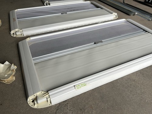 Bailey senator caravan window - bailey,