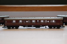 Hornby TT:120 BR MK1 Coach Set