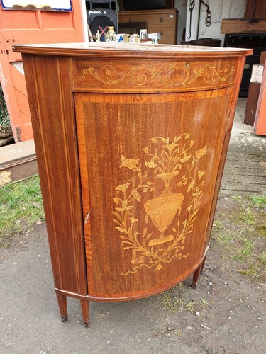 Antique inlaid corner - inlaid,